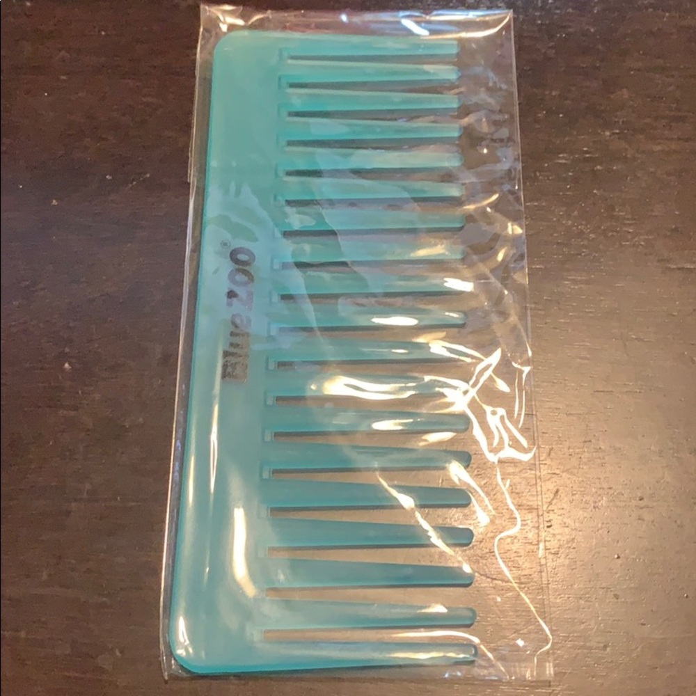 Wide tooth Comb